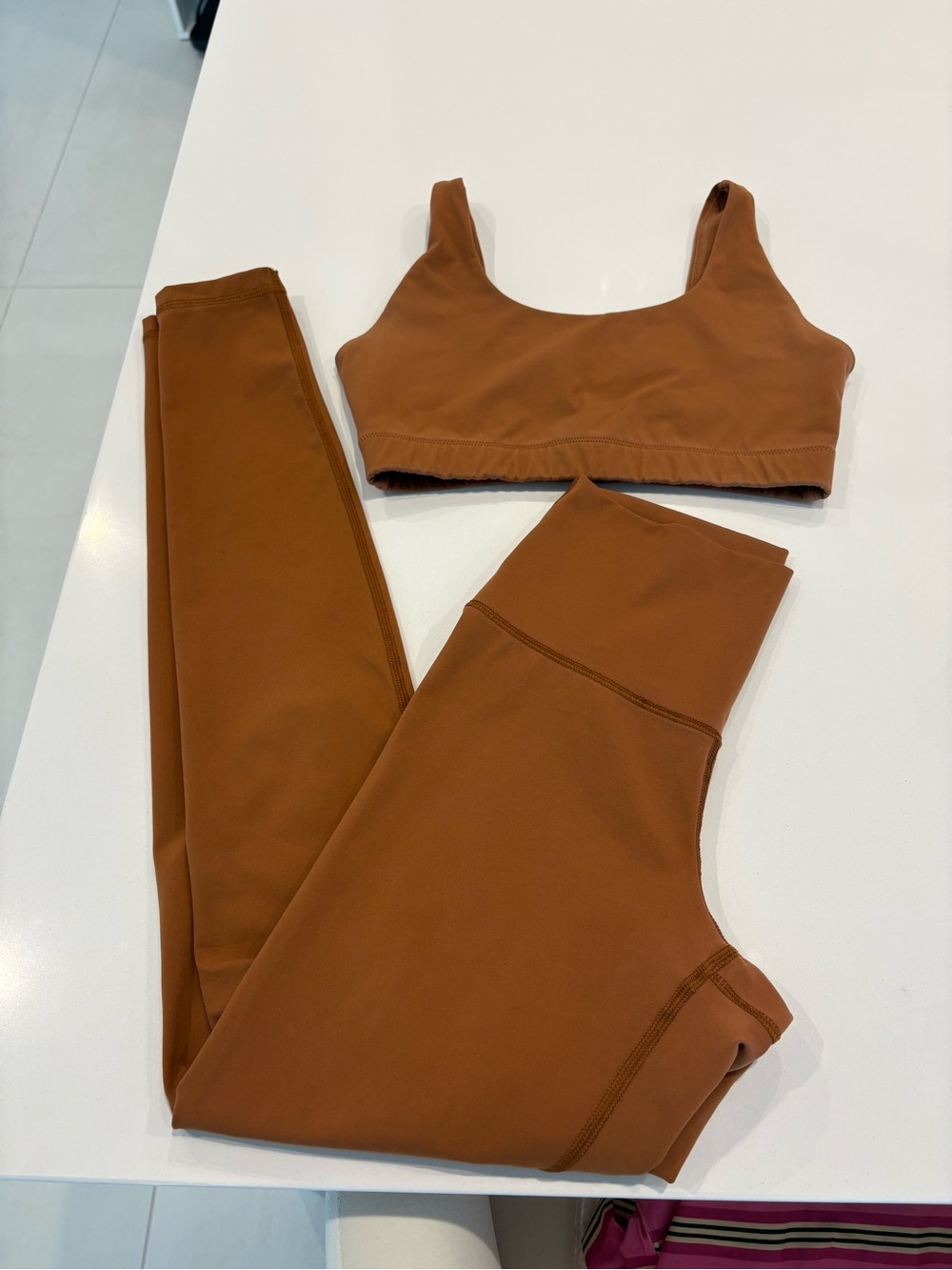 Everlane Perform Activewear 2 piece Set.  Brown Sports Bra High Rise Leggings XS